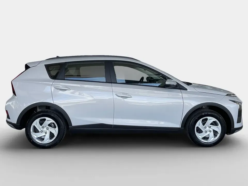Hyundai Bayon photo 3