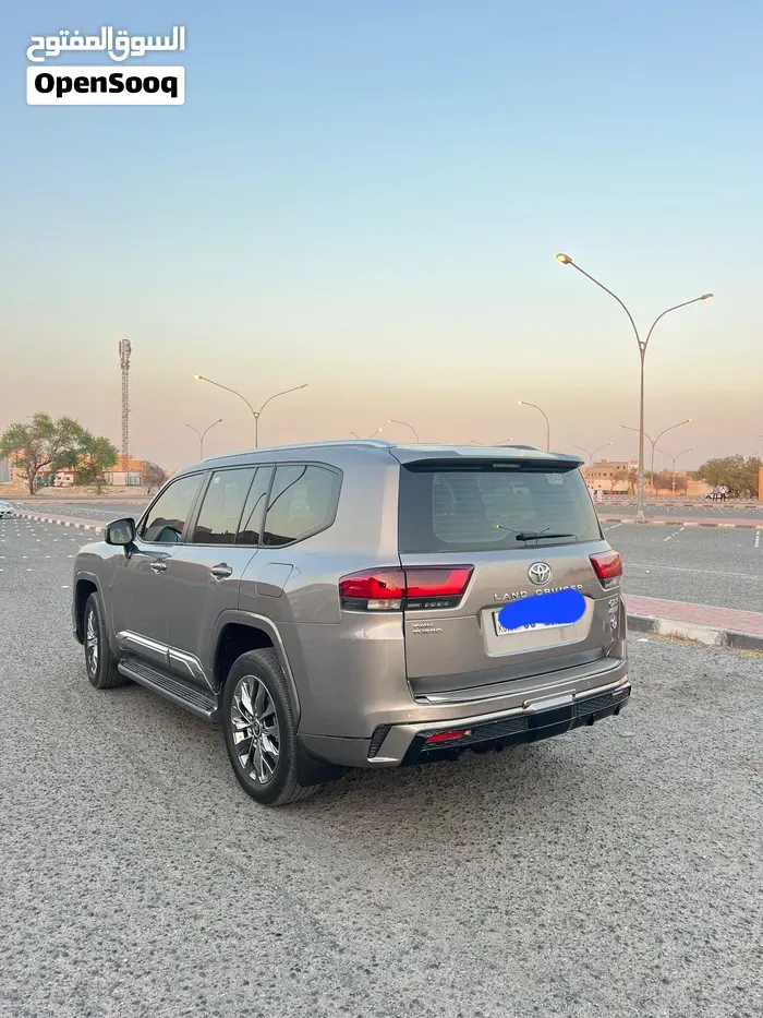 Toyota Land Cruiser Exr 2023 photo 2