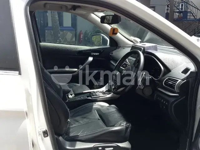 Mitsubishi Eclipse Cross 2018 photo 4