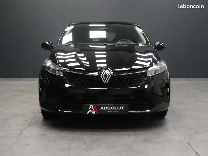 Renault Clio 2025 photo 2