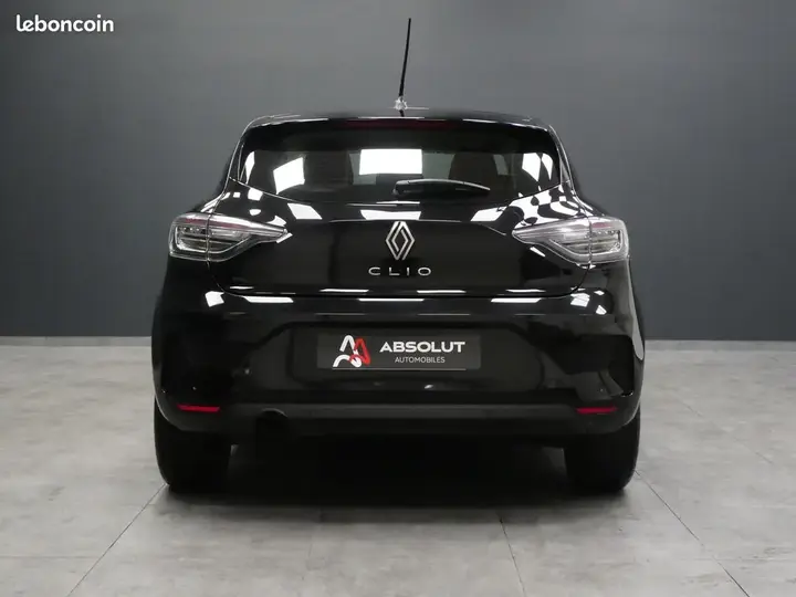 Renault Clio 2025 photo 3