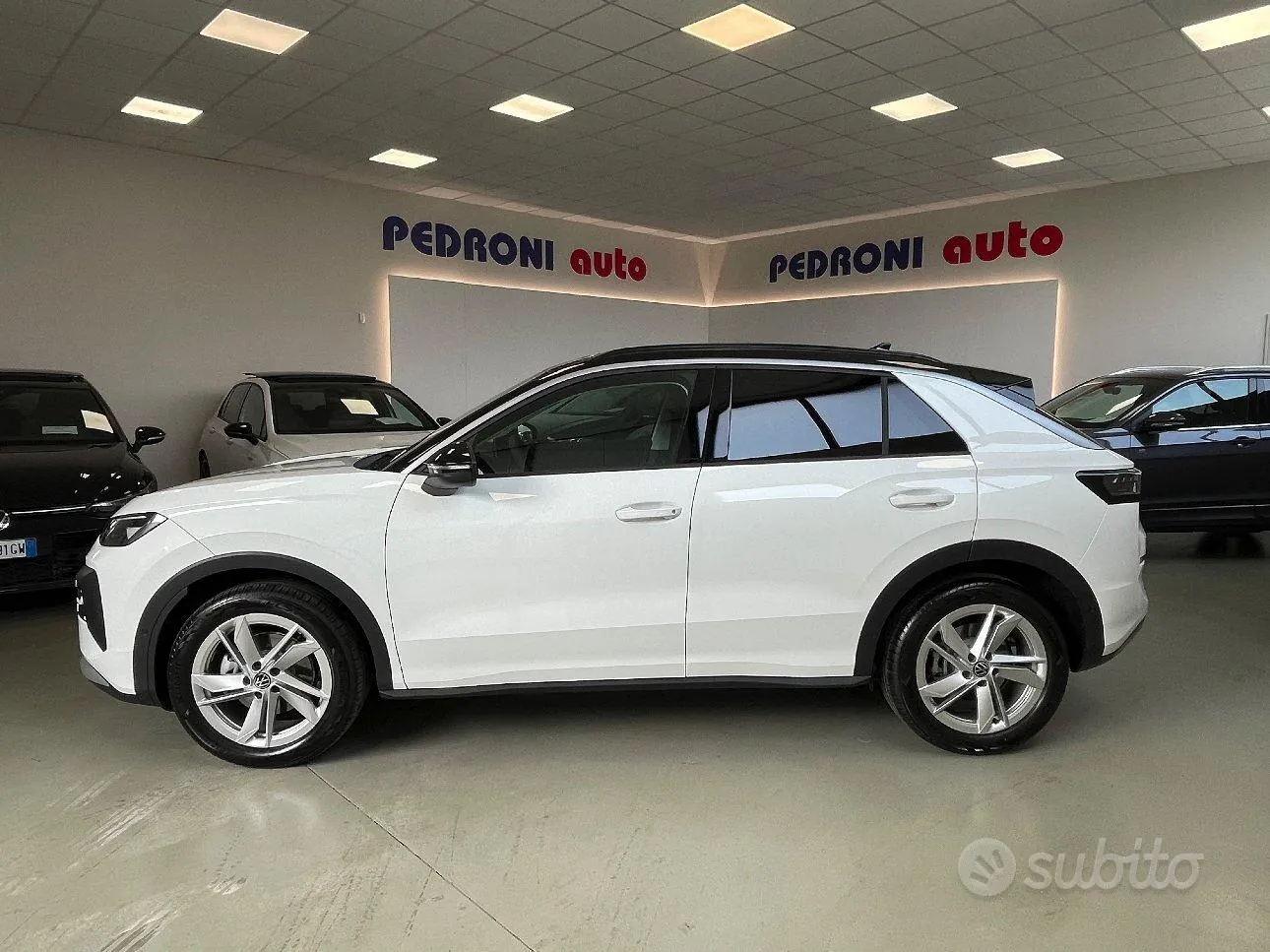 Volkswagen T-Roc 2026 photo 2