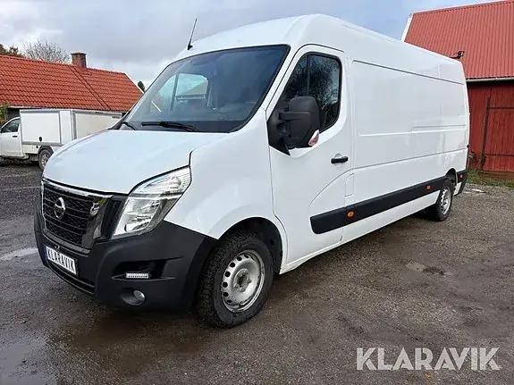 Nissan Nv400