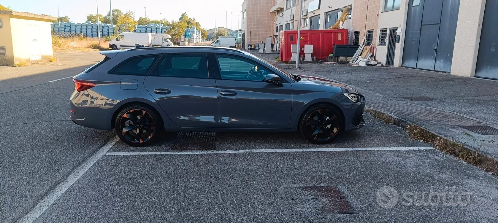 Cupra Leon 2023 photo 4