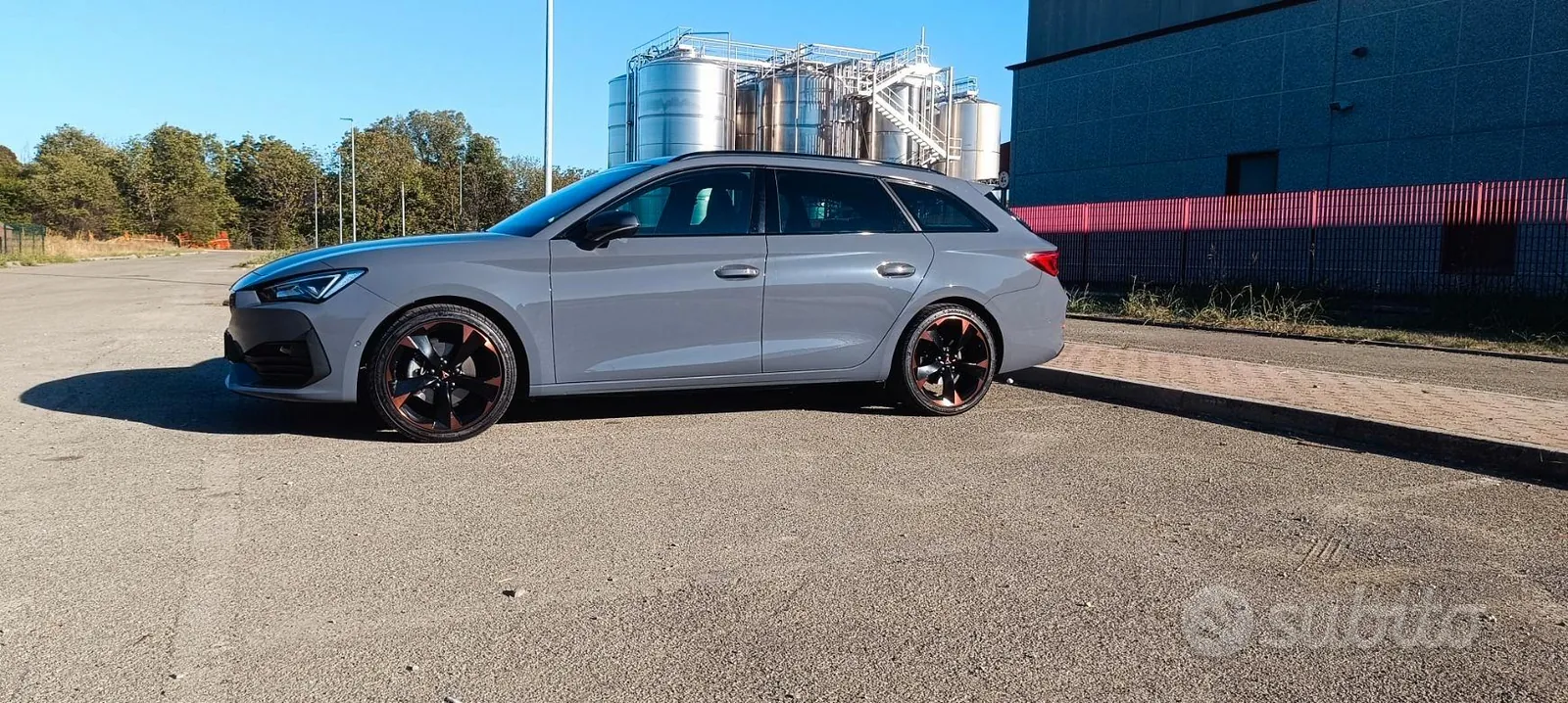 Cupra Leon 2023 photo 2
