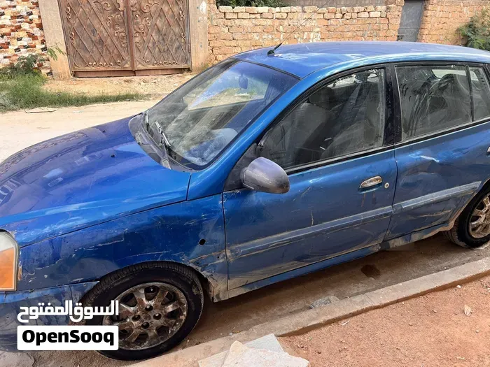 Kia Rio 2003 photo 3