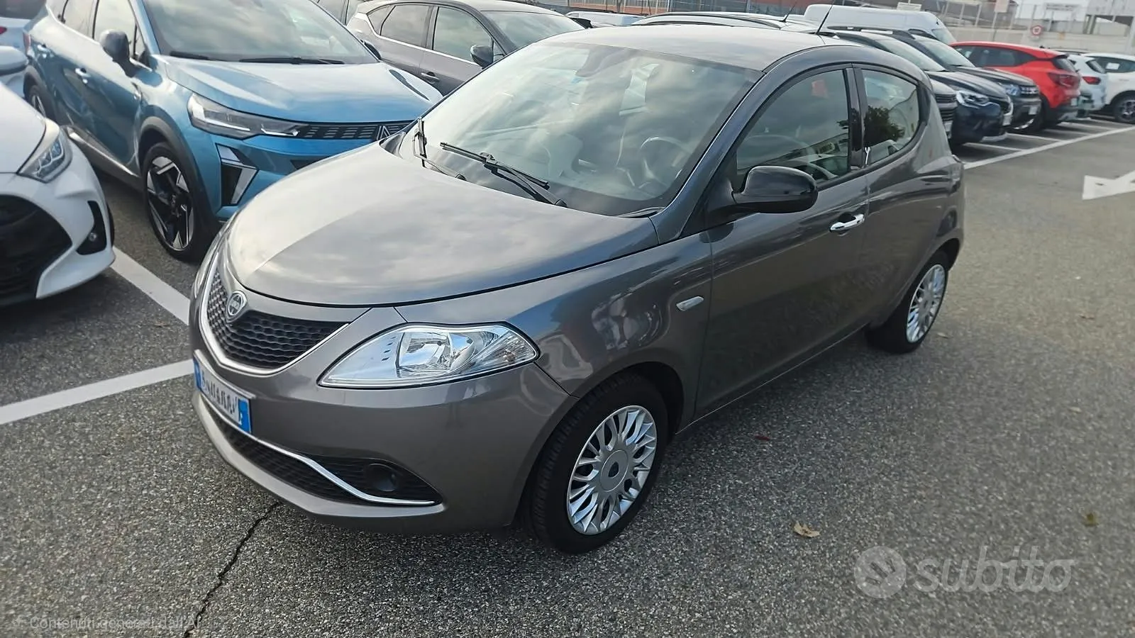 Lancia Ypsilon 2016 photo 2