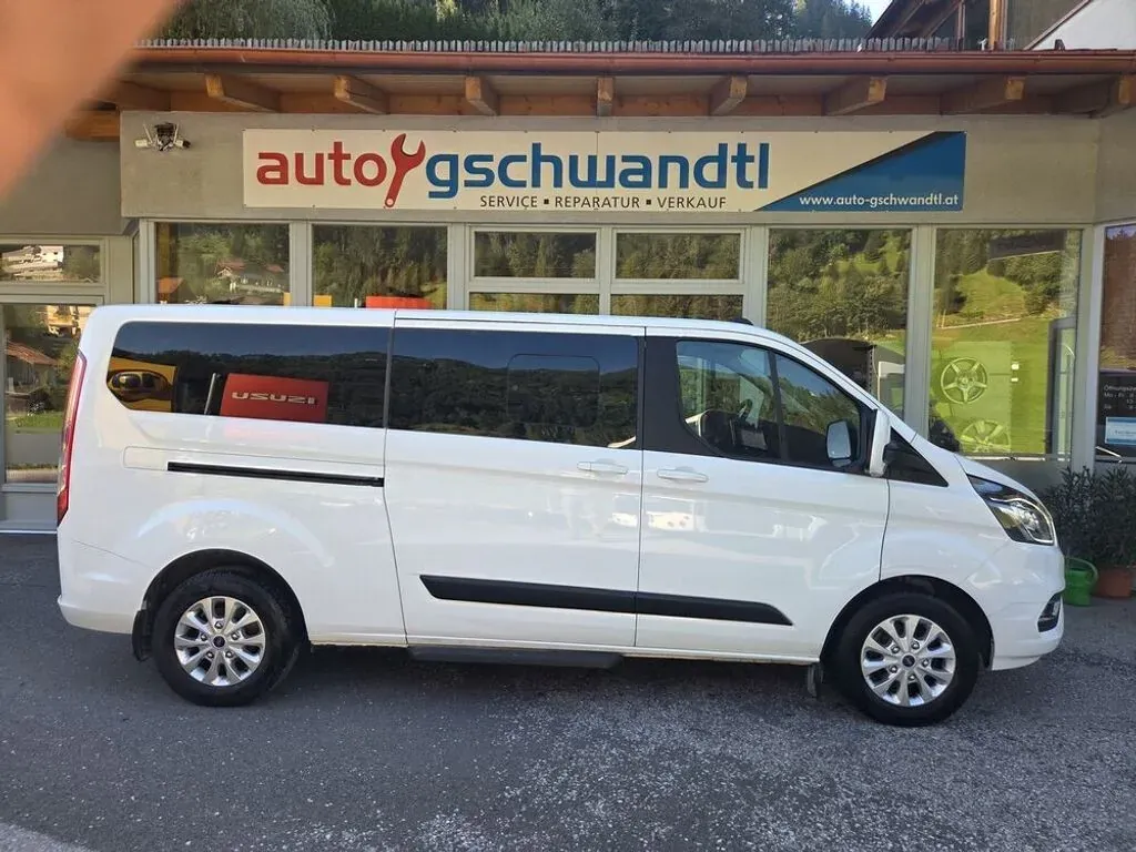 Ford Transit Custom 2023 photo 2