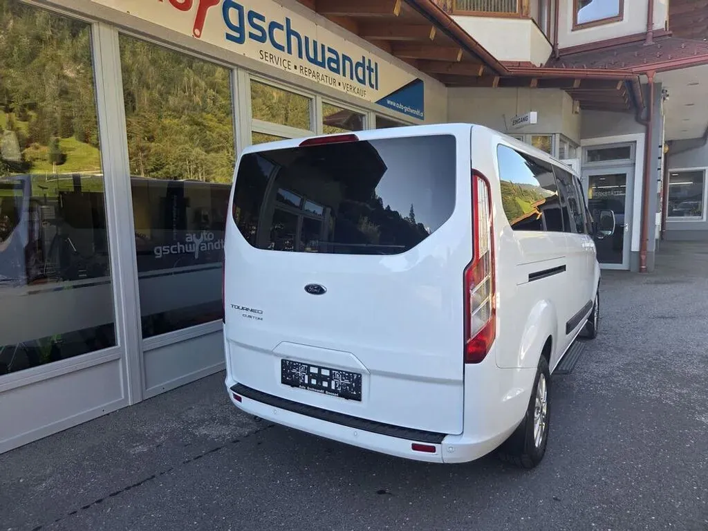 Ford Transit Custom 2023 photo 3