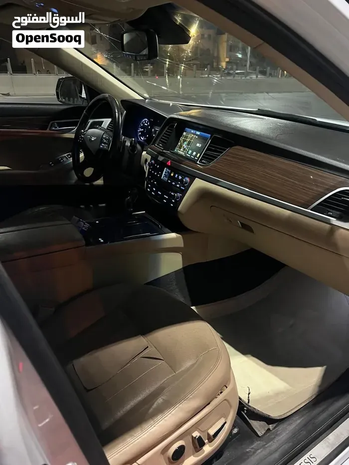 Hyundai Genesis 2016 photo 3