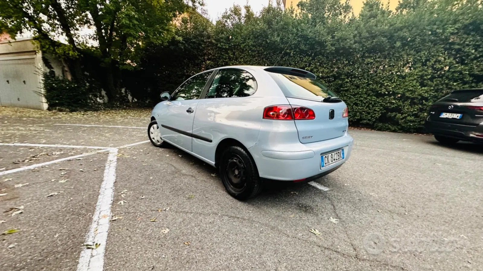 Seat Ibiza 2003 photo 2