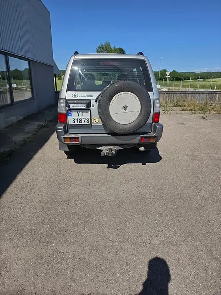 Toyota Land Cruiser 2001 photo 4