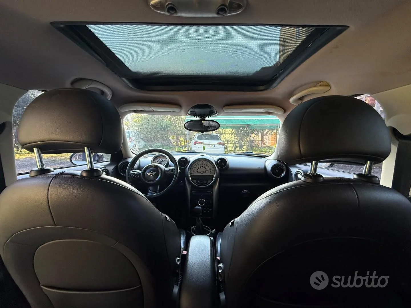 Mini Countryman 2011 photo 2