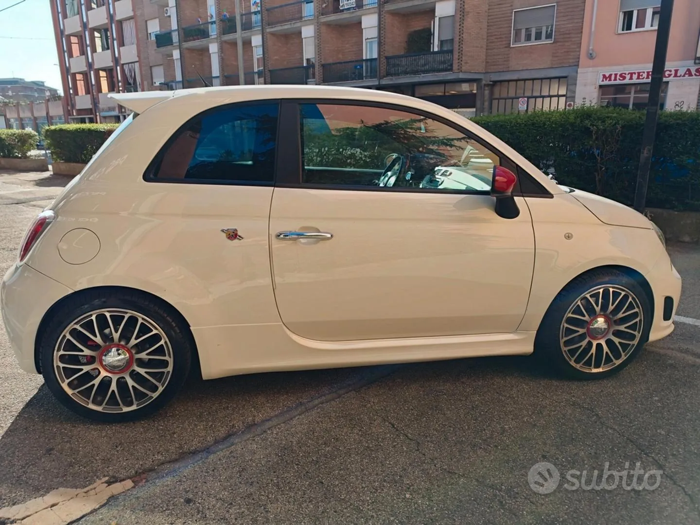 Abarth 500 2011 photo 5