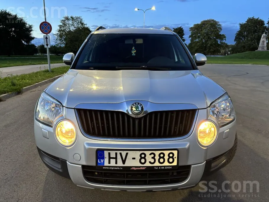 Skoda Yeti 2012 photo 2