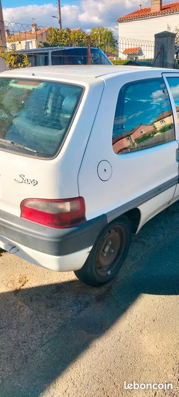 Citroen Saxo 1997 photo 3