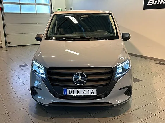 Mercedes-Benz Vito 2026 photo 2