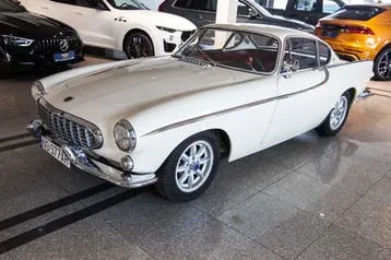 Volvo P1800