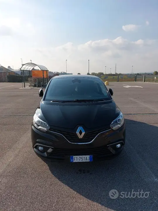 Renault Scenic 2018 photo 4