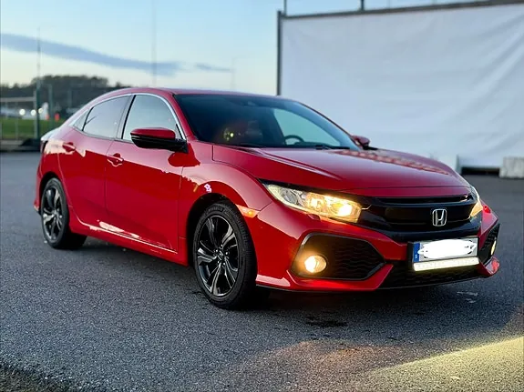 Honda Civic 2018 photo 2