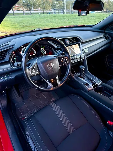 Honda Civic 2018 photo 5