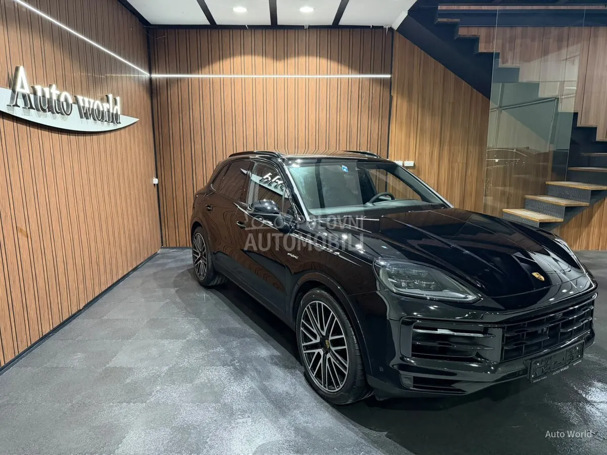 Porsche Cayenne 2024 photo 2