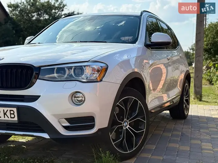 BMW X3 2015 photo 2
