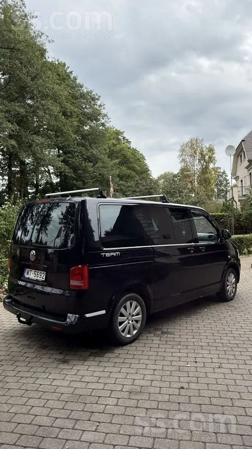 Volkswagen Multivan 2011 photo 4