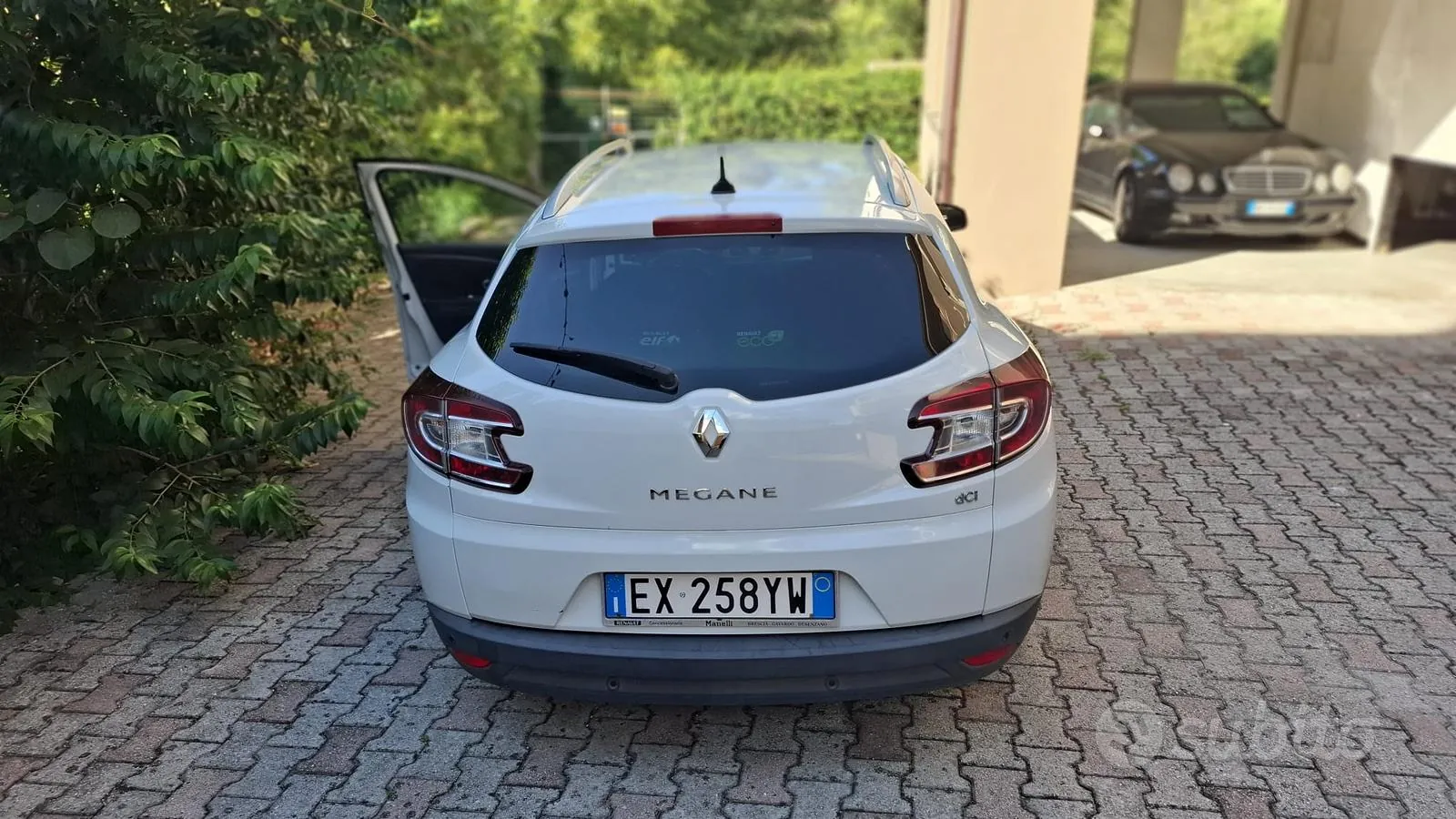 Renault Megane 2014 photo 2