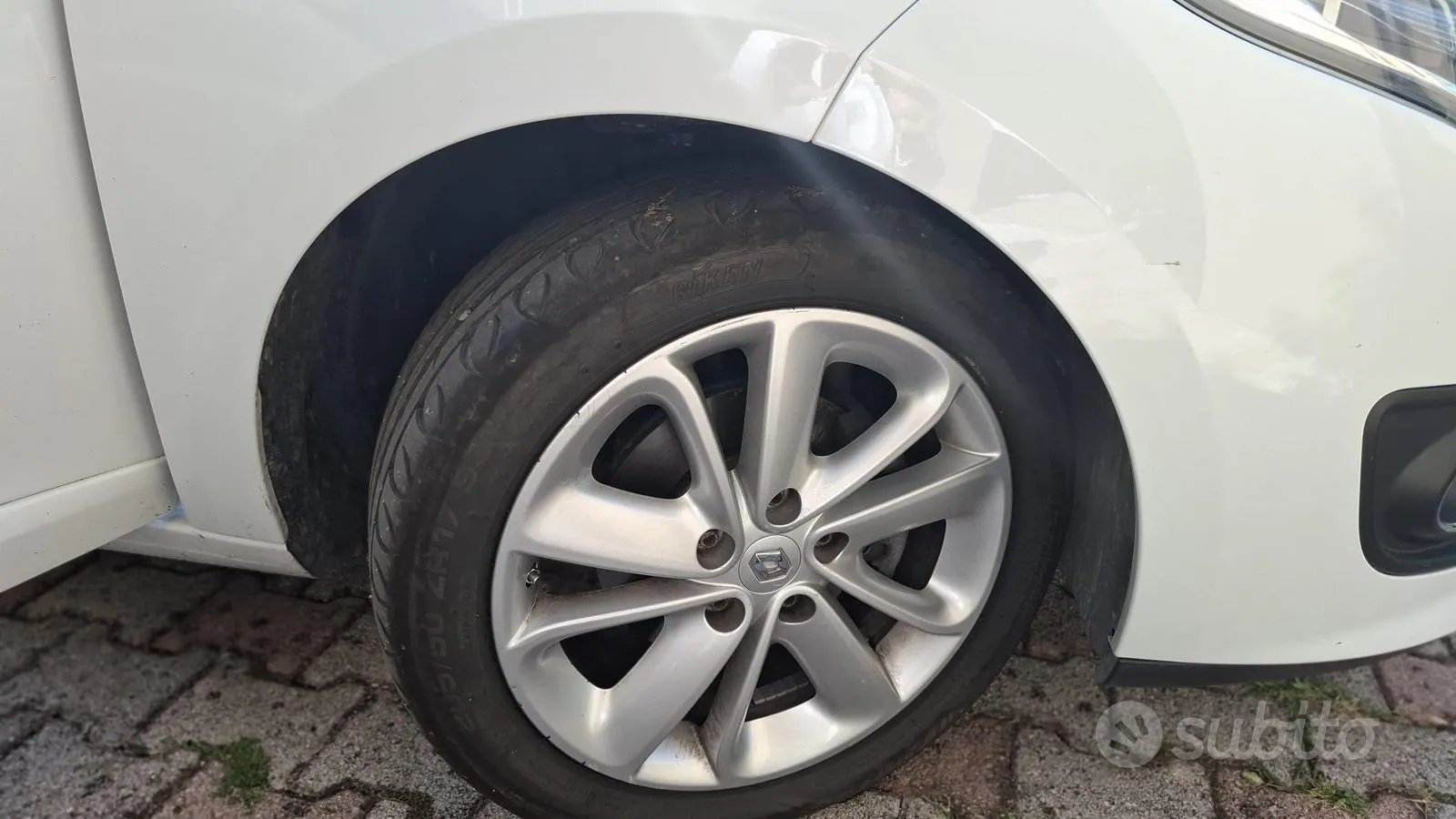 Renault Megane 2014 photo 4