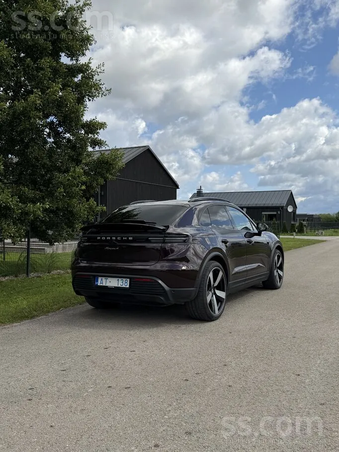 Porsche Macan 2025 photo 5