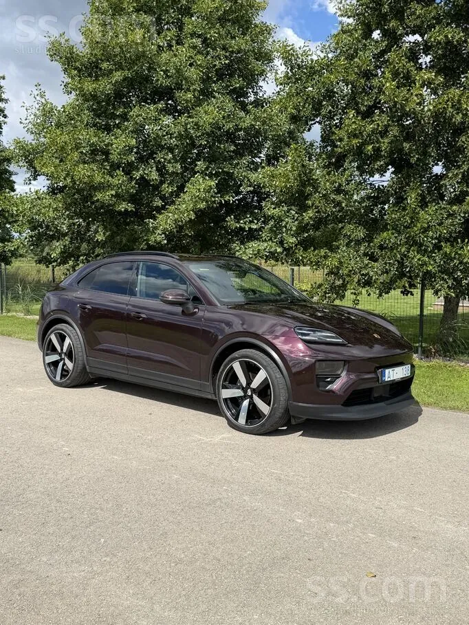 Porsche Macan 2025 photo 2