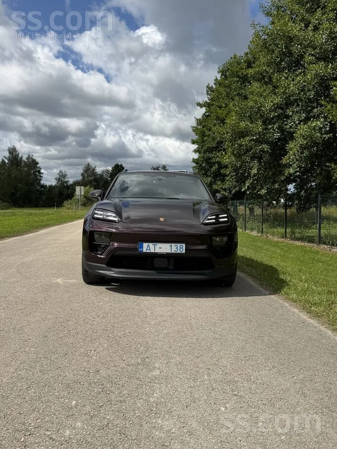 Porsche Macan 2025 photo 3