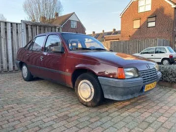 Opel Kadett E