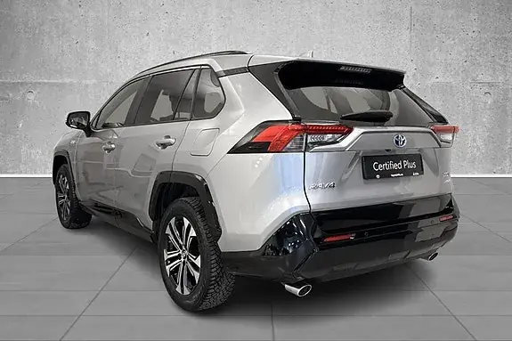 Toyota Rav4 2023 photo 3