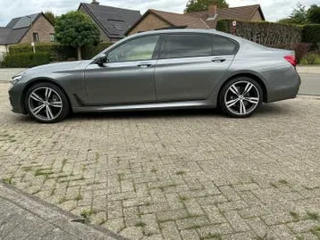 BMW Série 7 2017 photo 2