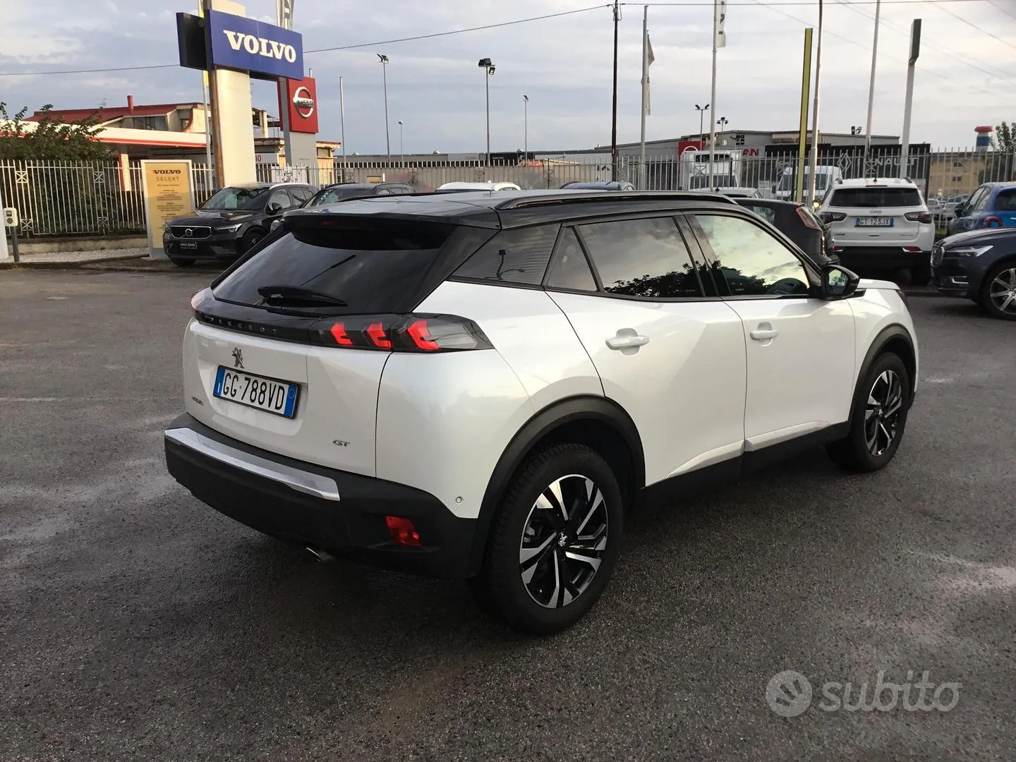 Peugeot 2008 2022 photo 2