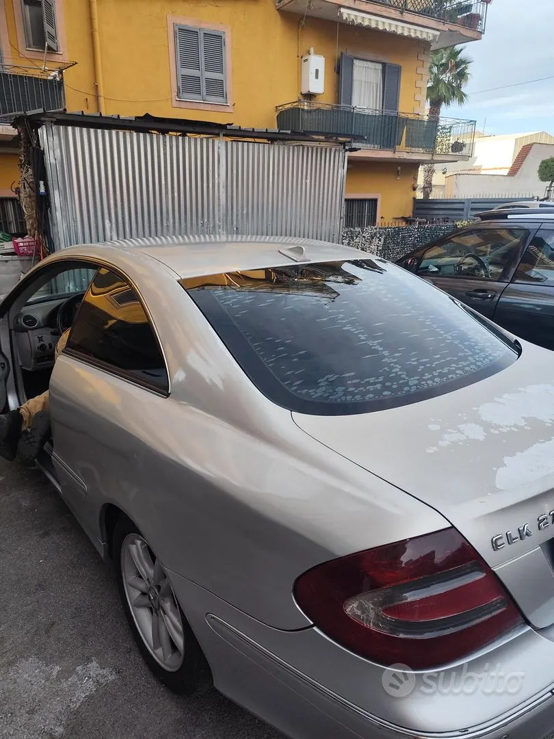 Mercedes-Benz Clk 2004 photo 3