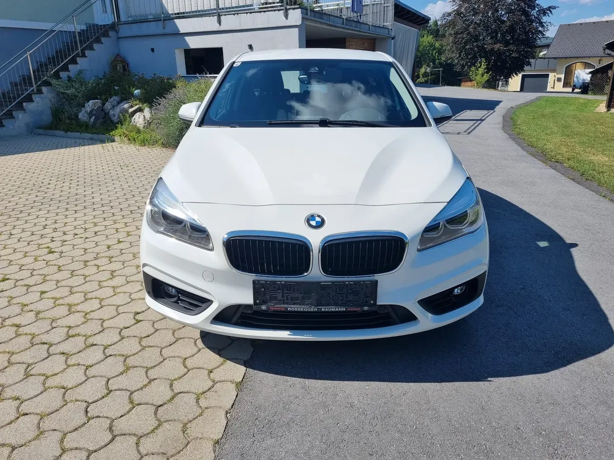 BMW 2 Series 2018 photo 2