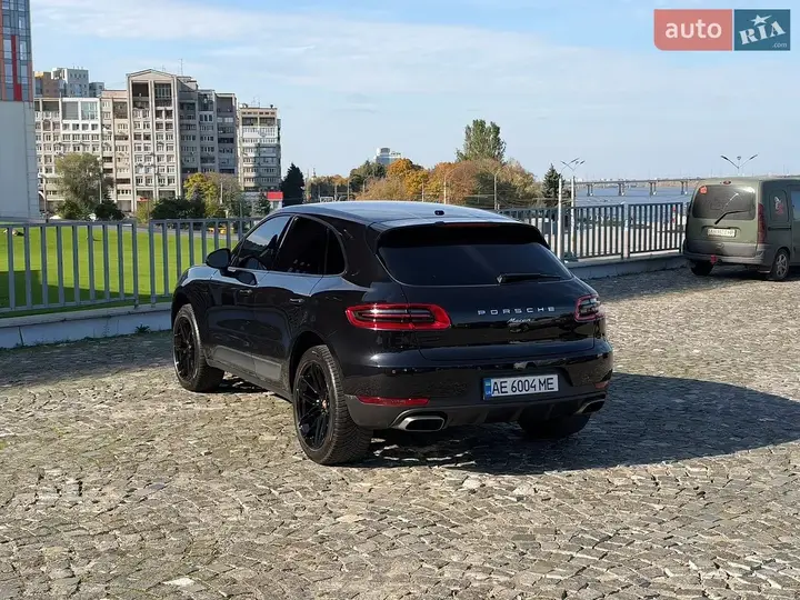 Porsche Macan 2017 photo 5