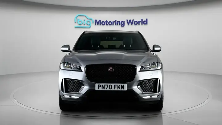 Jaguar F-Pace 2020 photo 3