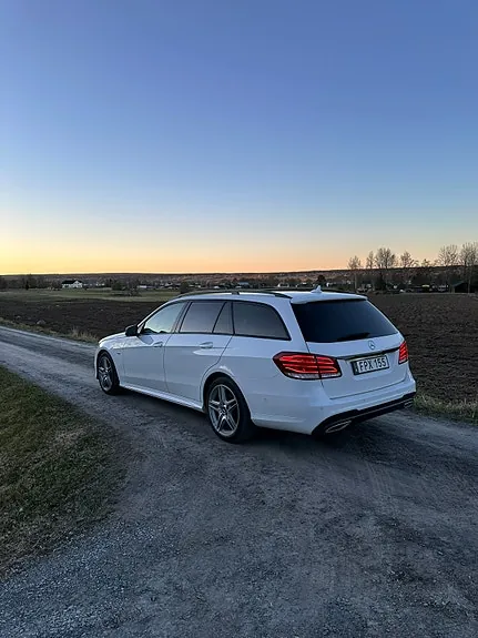 Mercedes-Benz E220 2015 photo 3