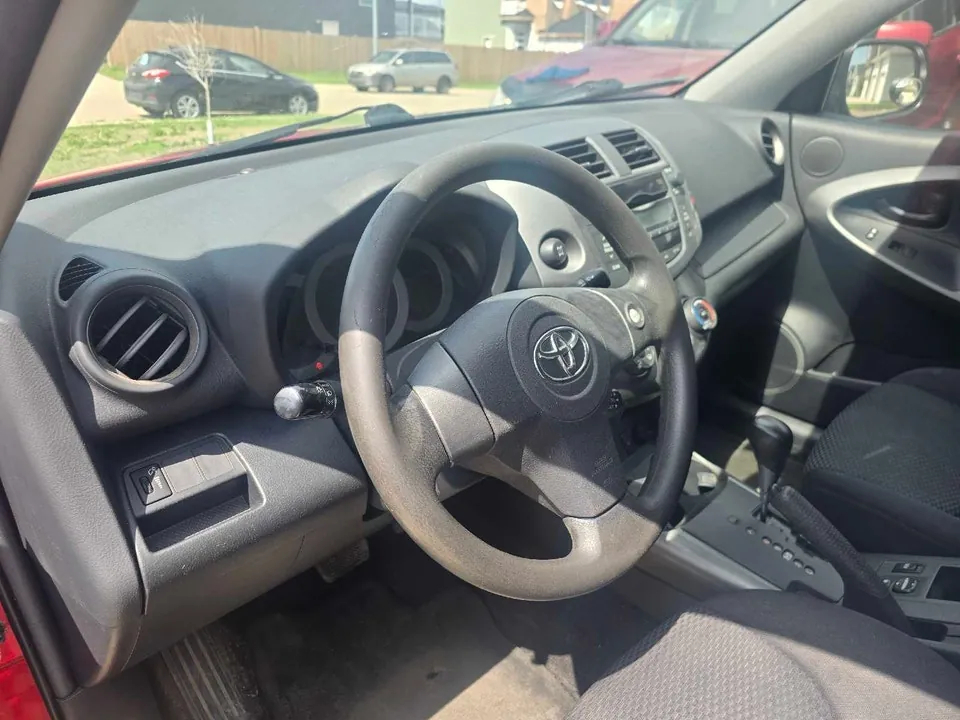 Toyota Rav4 2009 photo 5