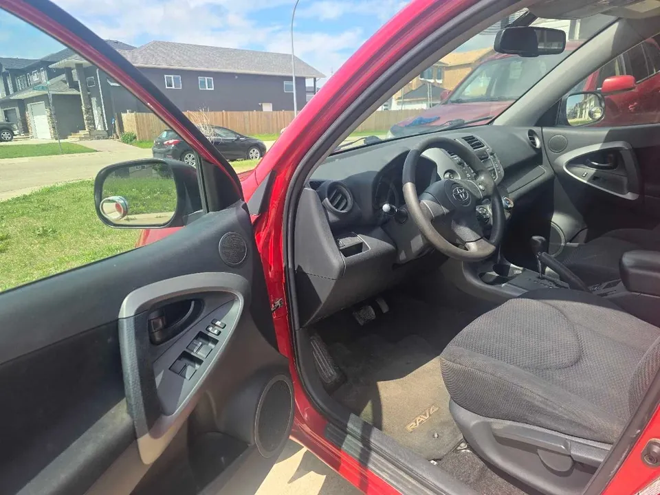Toyota Rav4 2009 photo 4