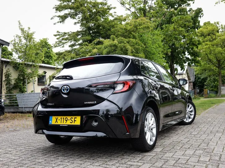 Toyota Corolla 2024 photo 2