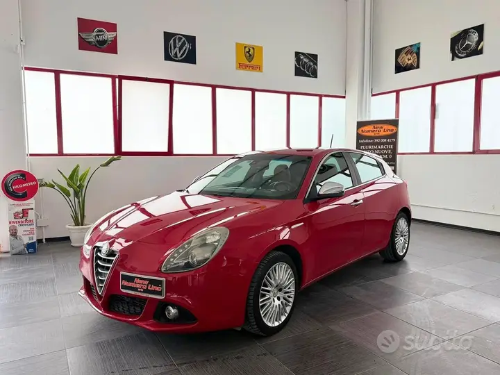Alfa Romeo Giulietta 2015 photo 2