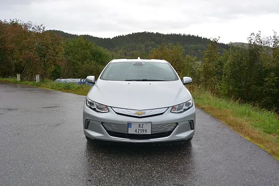 Chevrolet Volt 2017 photo 3