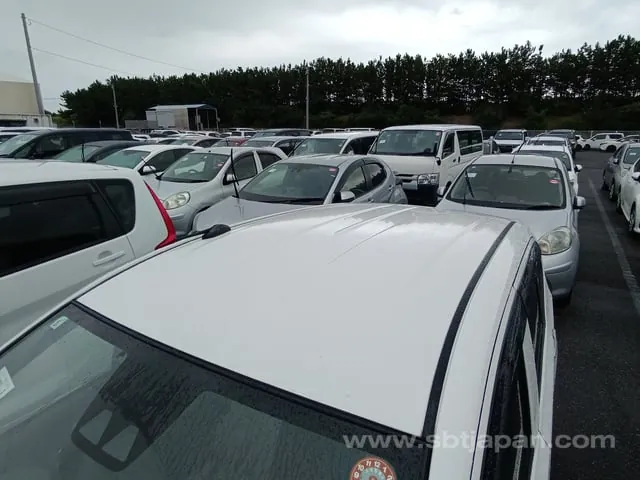 Daihatsu Mira 2019 photo 5