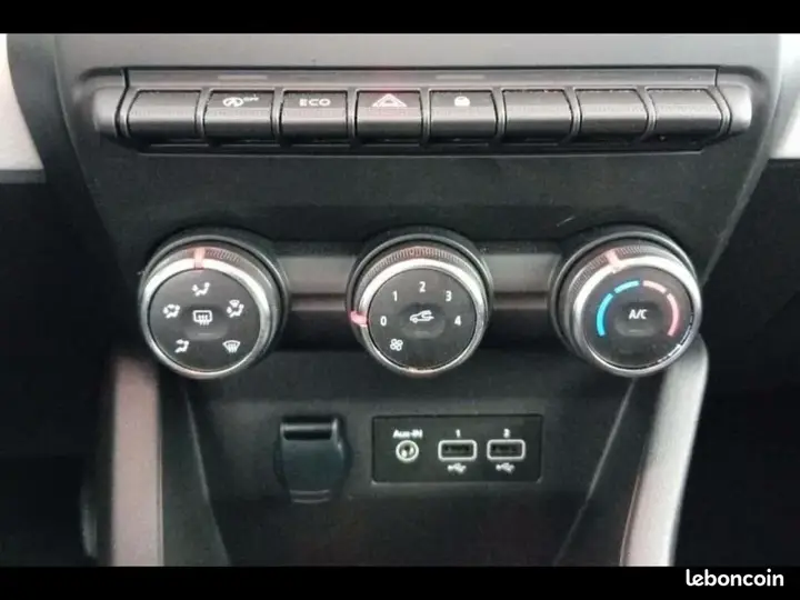 Renault Clio 2023 photo 5