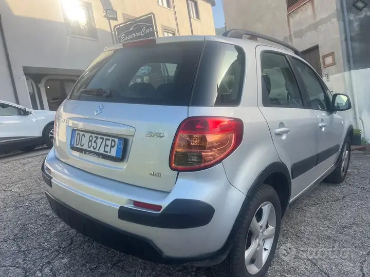 Suzuki Sx4 2006 photo 3